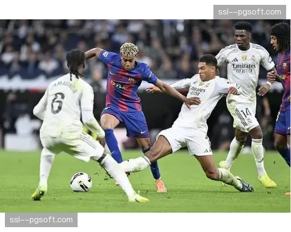 巴萨上季商业收入5.56亿欧力压皇马，西甲三强主导格局强化